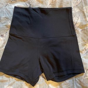 Lululemon Align short